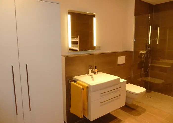 Janssen - Zentral Und Ruhig